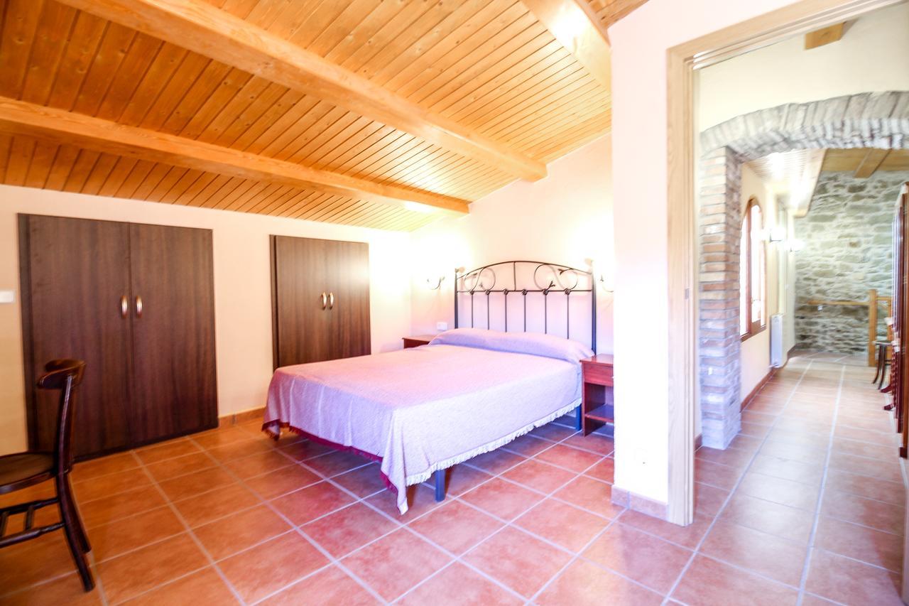 Sistach Rentals Casa Colomers Kültér fotó